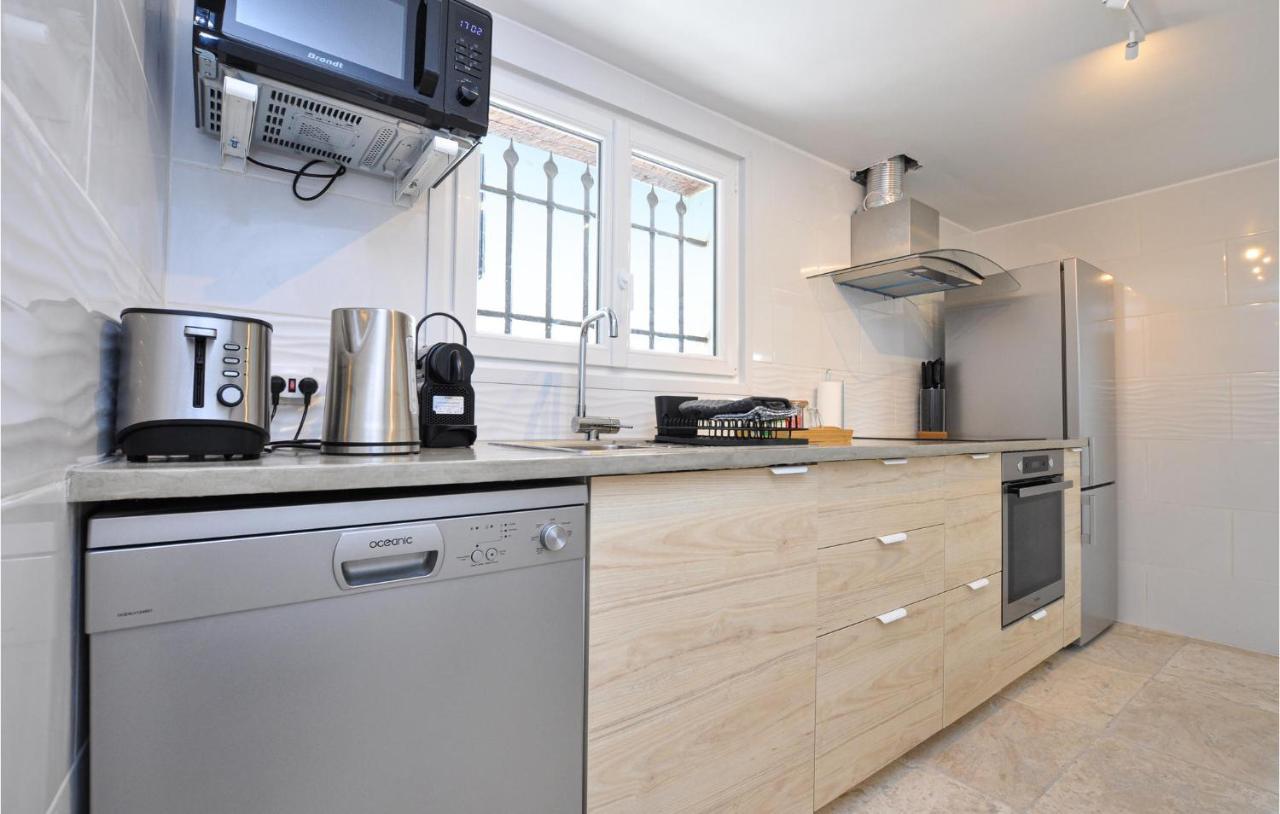 Awesome Apartment In Saint-Jeannet With Kitchen 외부 사진